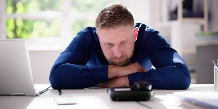 wachtrij-telefoon-voorkomen